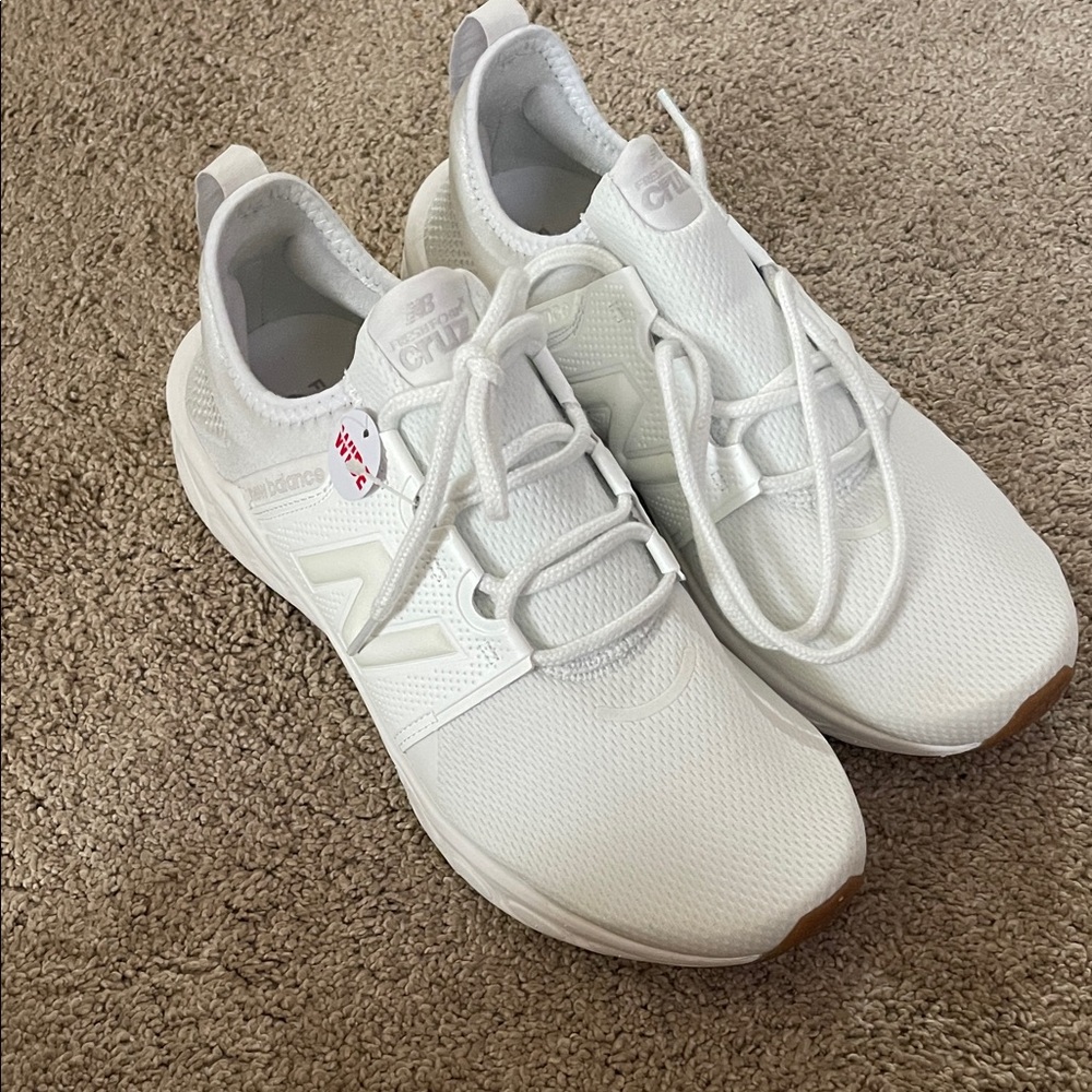Men’s New Balance White Sneakers sz 10